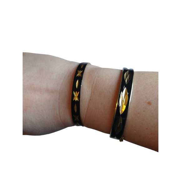 Vintage Black and Gold Set of 2 Bangle Bracelets Estate Jewelry - Picture 9 of 10